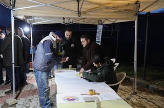 Gemlik Belediyesi'den, Zeytin Üreticisine 3 Milyon Liralık Destek